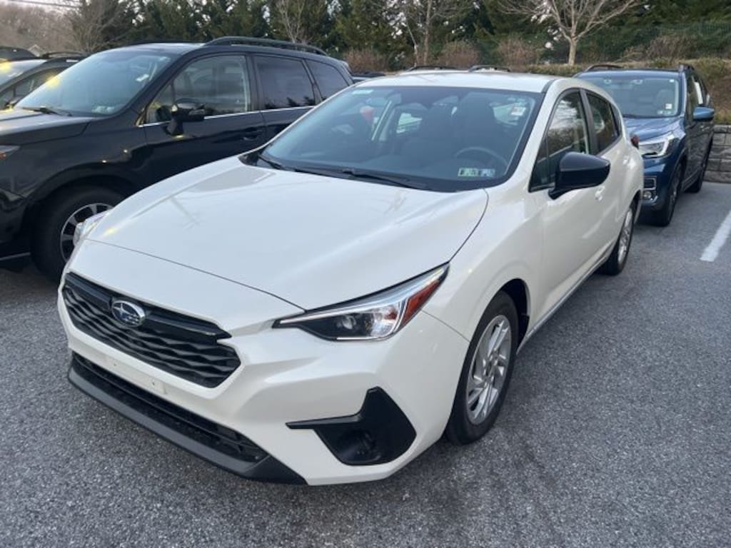 Used 2025 Subaru Impreza Base Hatchback
