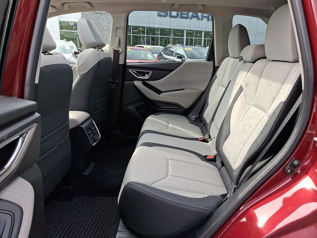 2023 Subaru Forester Premium - Photo 12