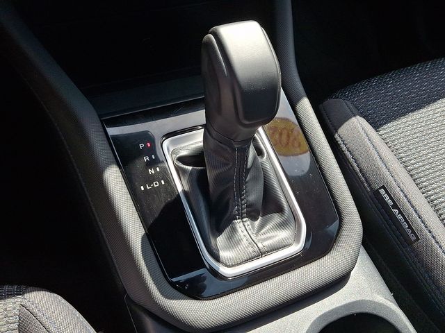 2025 Subaru Forester Premium - Photo 18