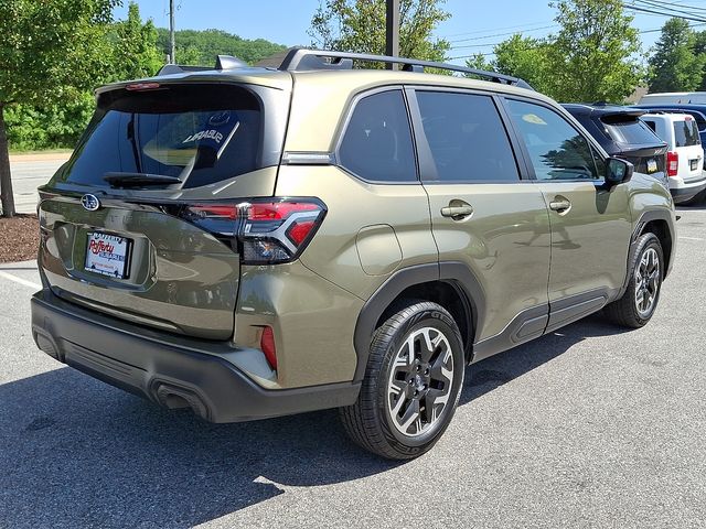 2025 Subaru Forester Premium - Photo 7