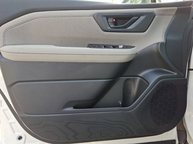 2025 Subaru Forester Premium - Photo 16