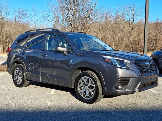 2024 Subaru Forester Premium