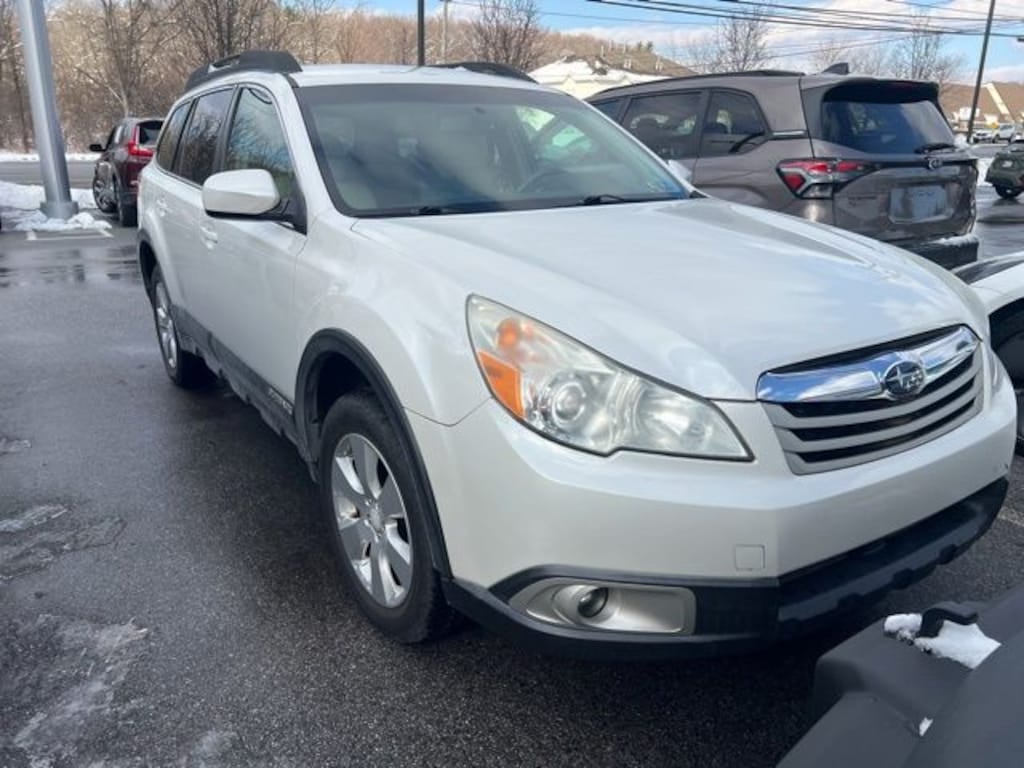 Used 2011 Subaru Outback 2.5i Premium SUV