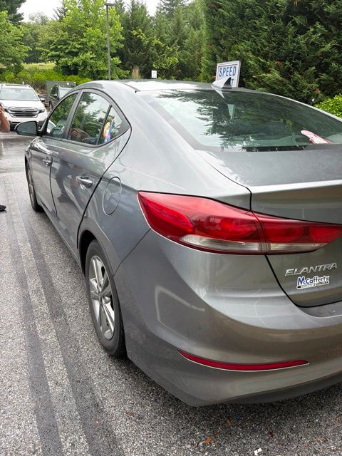 2017 Hyundai Elantra Value Edition - Photo 3