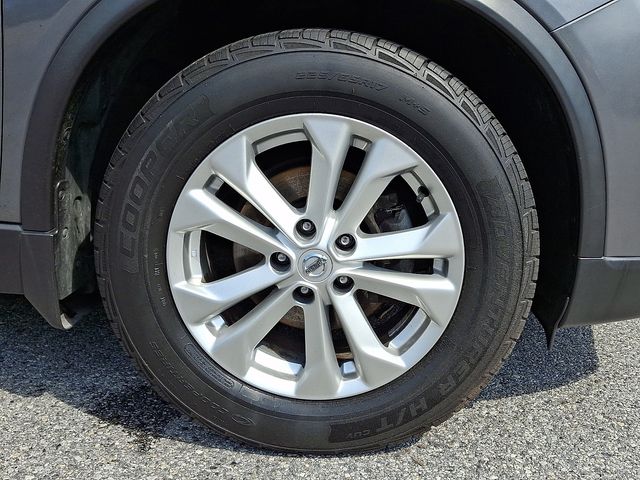 2016 Nissan Rogue SV - Photo 9