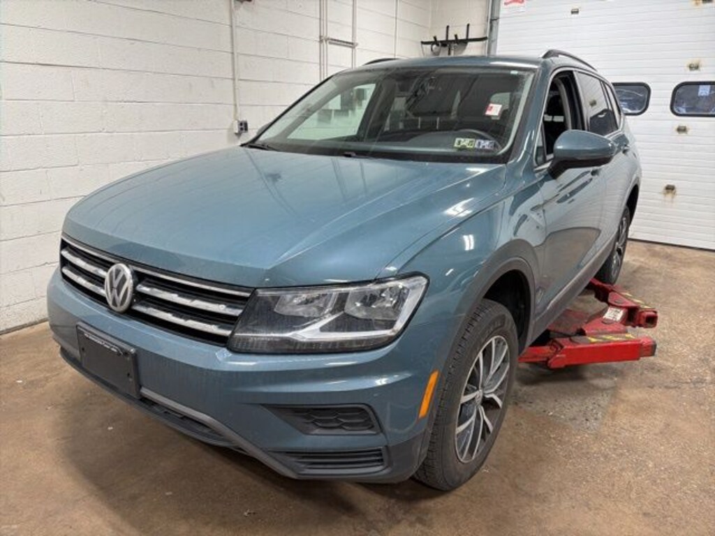 Used 2020 Volkswagen Tiguan 2.0T SE SUV