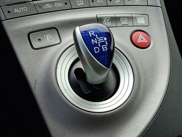 2013 Toyota Prius Three - Photo 16