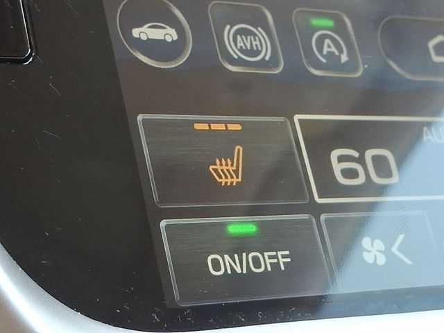2025 Subaru Outback Onyx Edition - Photo 30
