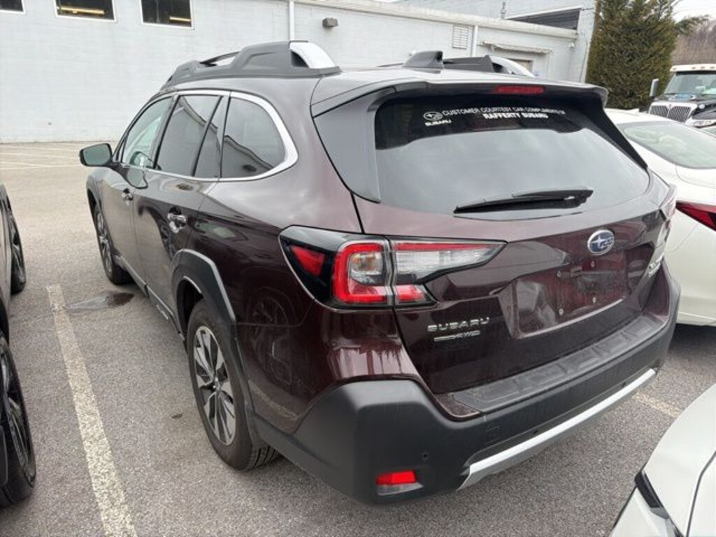 Used 2025 Subaru Outback Touring XT SUV