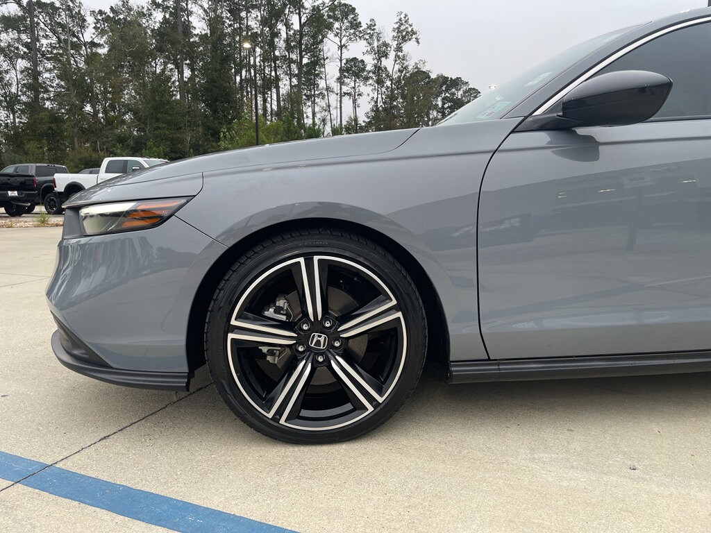 2023 Honda Accord Hybrid Sport photo 3