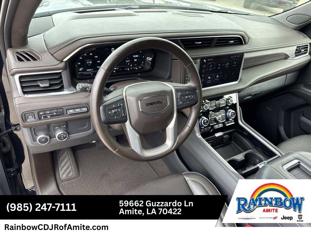 2023 GMC Yukon Denali - Photo 18