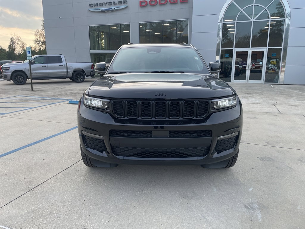 New 2025 Jeep Grand Cherokee L LIMITED 4X2 Sport Utility