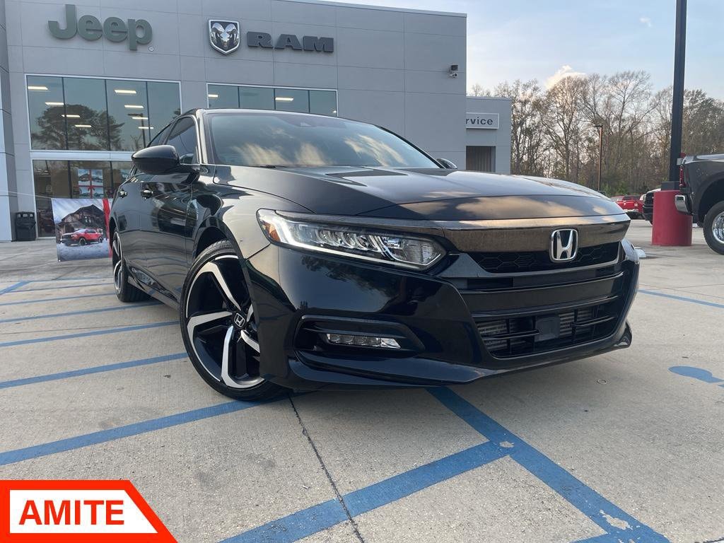 2020 Honda Accord Sport's photo