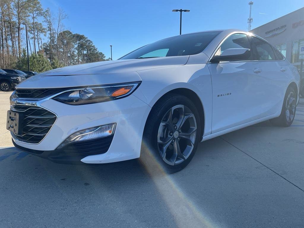 Used 2024 Chevrolet Malibu 1LT Sedan