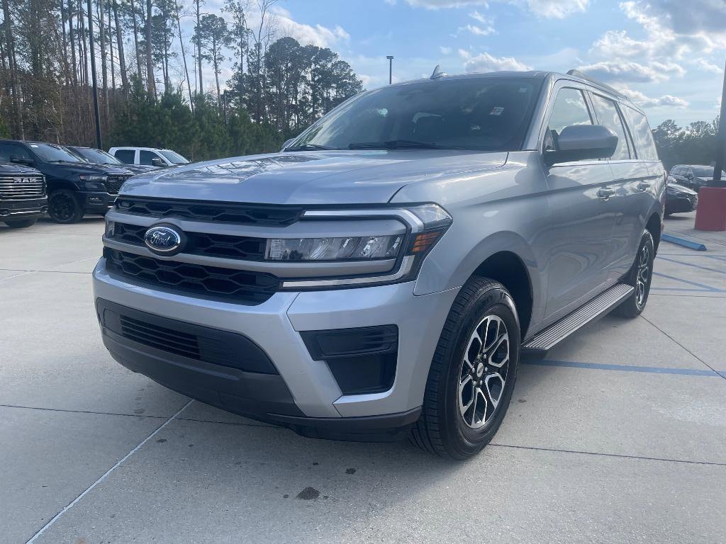 Used 2024 Ford Expedition XLT SUV