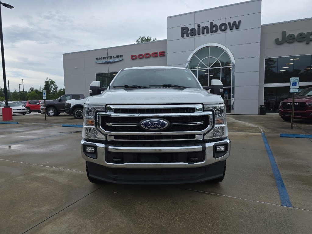 2022 Ford F-250 Lariat photo 2