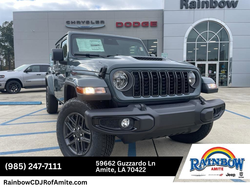 2026 Jeep Gladiator Sport S's photo