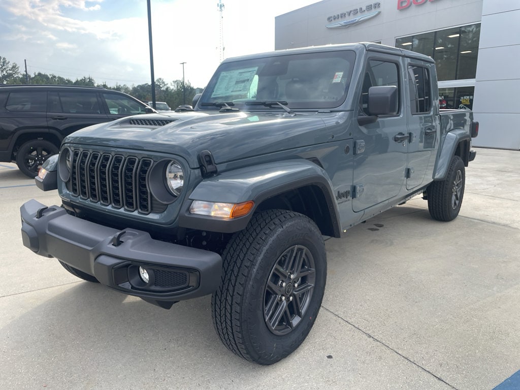 New 2026 Jeep Gladiator SPORT S 4X4 Pickup
