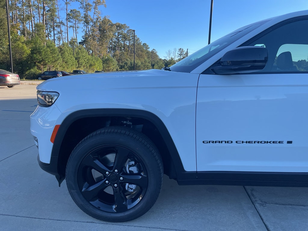 New 2025 Jeep Grand Cherokee L LIMITED 4X2 Sport Utility