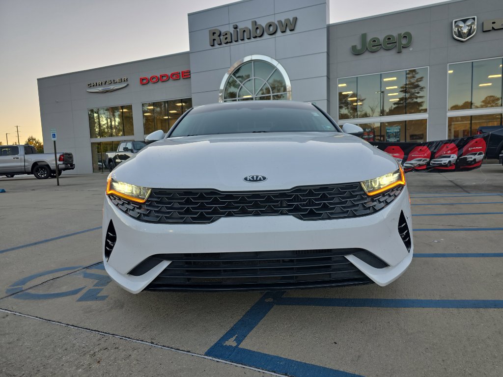 2021 Kia K5 LXS photo 2