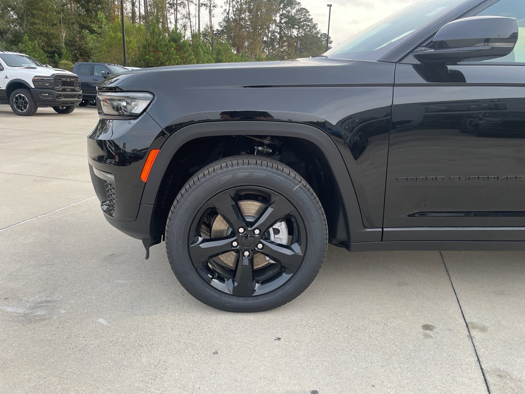 New 2025 Jeep Grand Cherokee L LIMITED 4X2 Sport Utility
