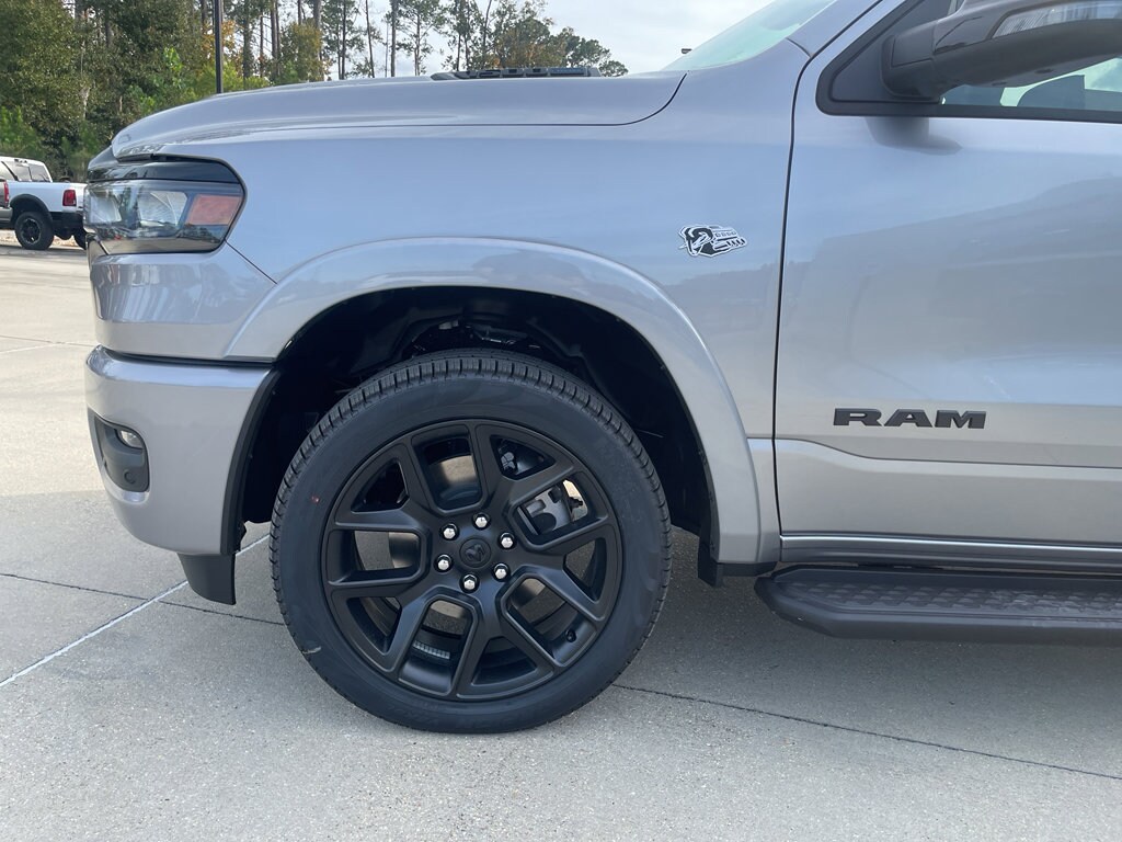 New 2026 Ram 1500 LARAMIE CREW CAB 4X4 5'7 BOX Pickup