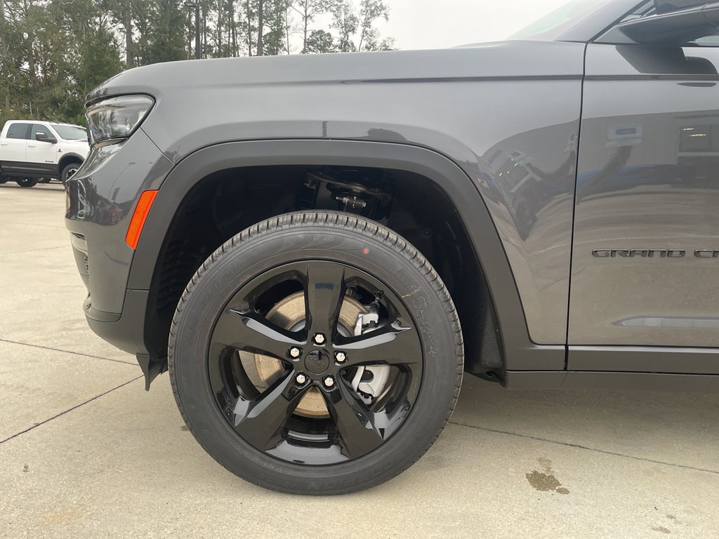 New 2025 Jeep Grand Cherokee L LIMITED 4X2 Sport Utility