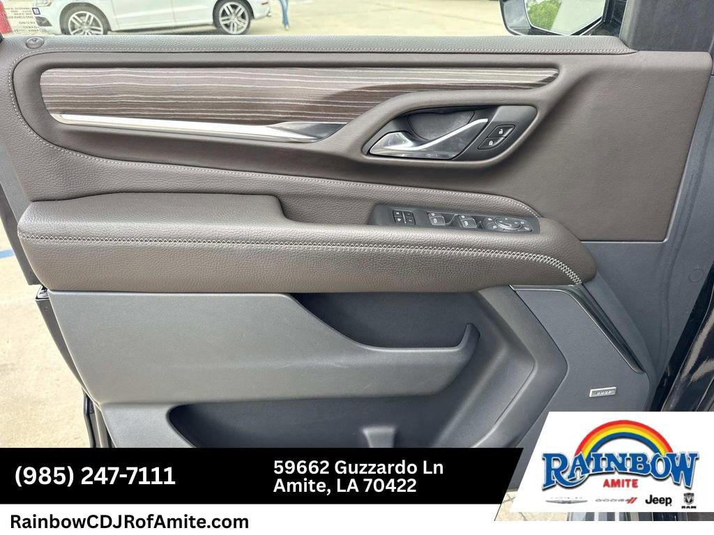 2023 GMC Yukon Denali - Photo 17