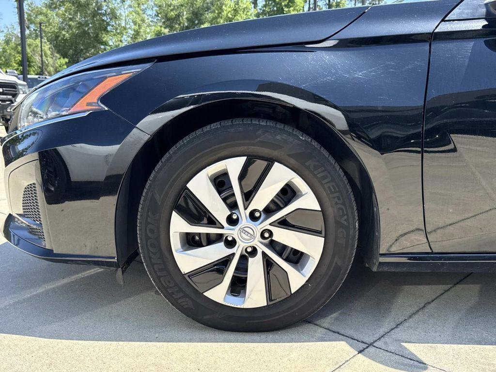 Used 2024 Nissan Altima 2.5 S Sedan