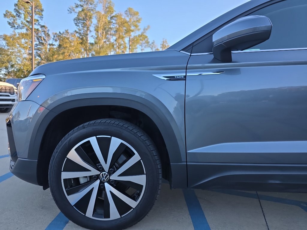 Used 2024 Volkswagen Taos 1.5T SE SUV