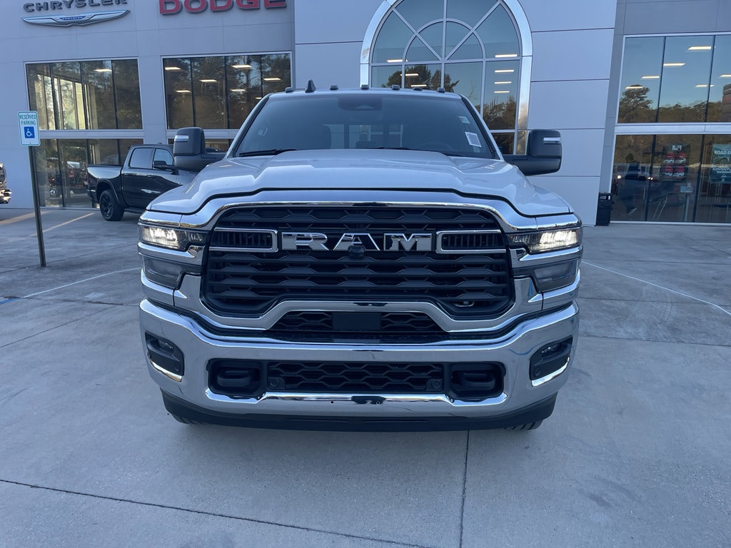 New 2026 Ram 2500 TRADESMAN CREW CAB 4X4 6'4 BOX Pickup