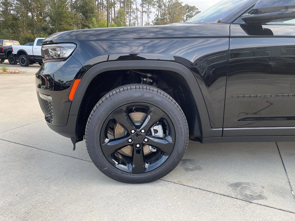 New 2025 Jeep Grand Cherokee L LIMITED 4X2 Sport Utility
