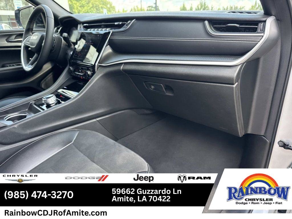 2024 Jeep Grand Cherokee Altitude - Photo 12