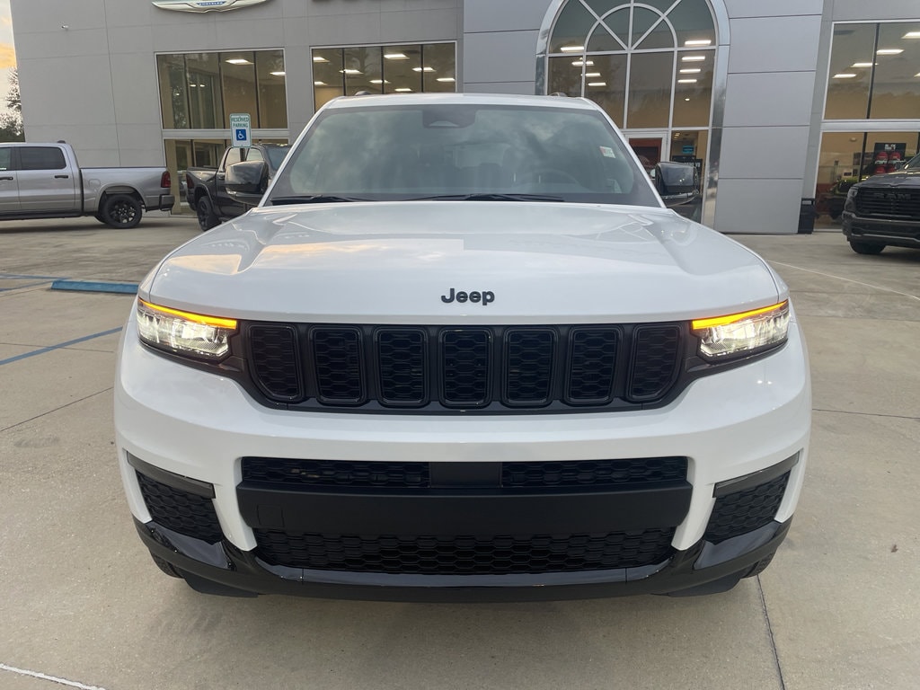 New 2025 Jeep Grand Cherokee L LIMITED 4X2 Sport Utility