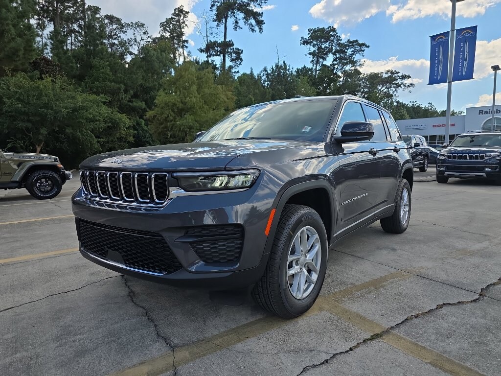 New 2025 Jeep Grand Cherokee LAREDO X 4X2 Sport Utility
