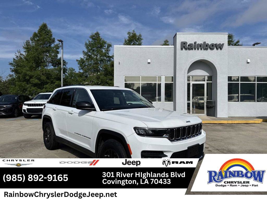2024 Jeep Grand Cherokee Laredo's photo