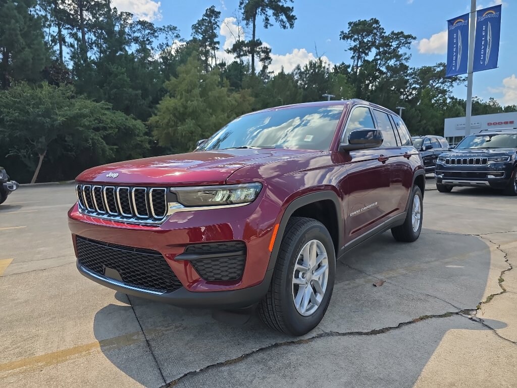 New 2025 Jeep Grand Cherokee LAREDO X 4X2 Sport Utility