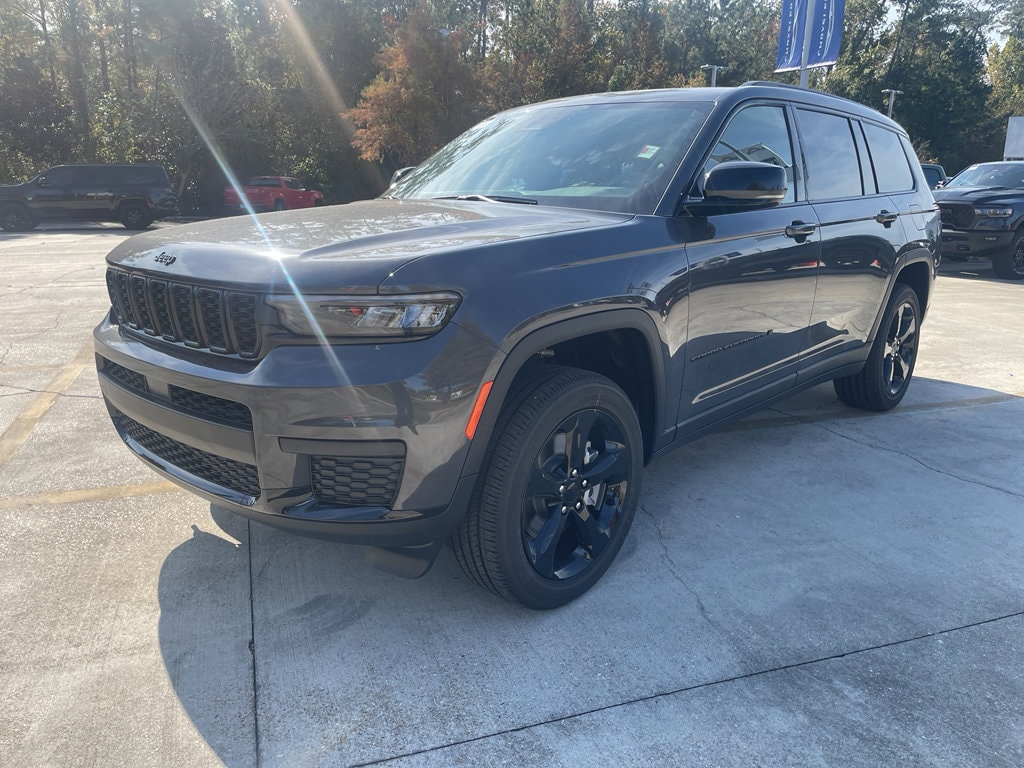 New 2025 Jeep Grand Cherokee L ALTITUDE X 4X2 Sport Utility