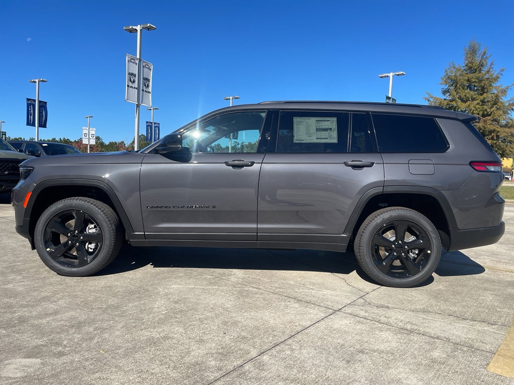 New 2025 Jeep Grand Cherokee L LIMITED 4X2 Sport Utility