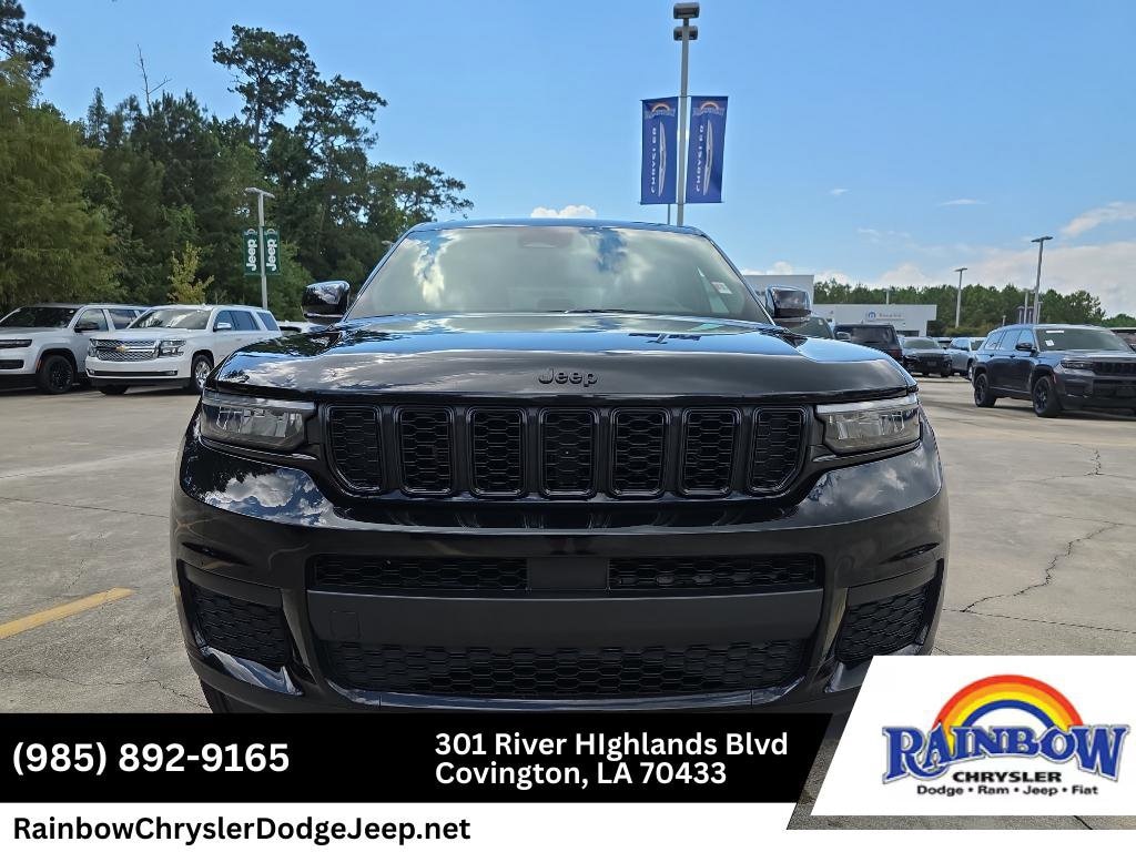 Used 2024 Jeep Grand Cherokee L Laredo SUV