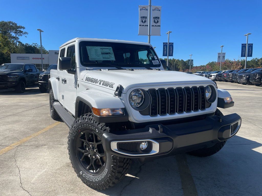 2025 Jeep Gladiator High Tide's photo