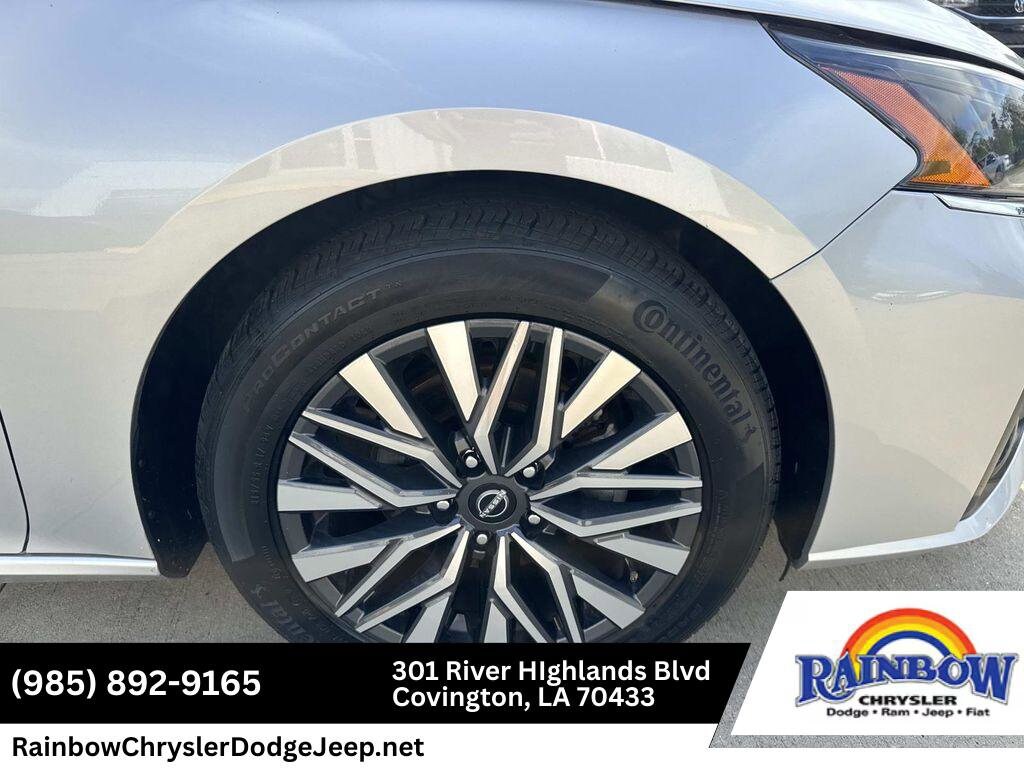 Used 2024 Nissan Altima 2.5 SV Sedan