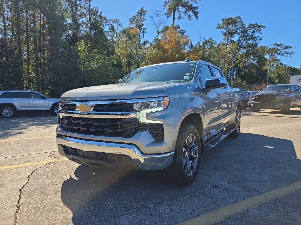 Used 2024 Chevrolet Silverado 1500 LT w/1LT Truck Crew Cab
