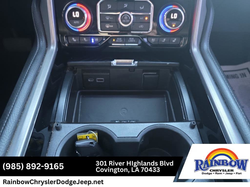 2022 GMC Yukon Denali - Photo 23