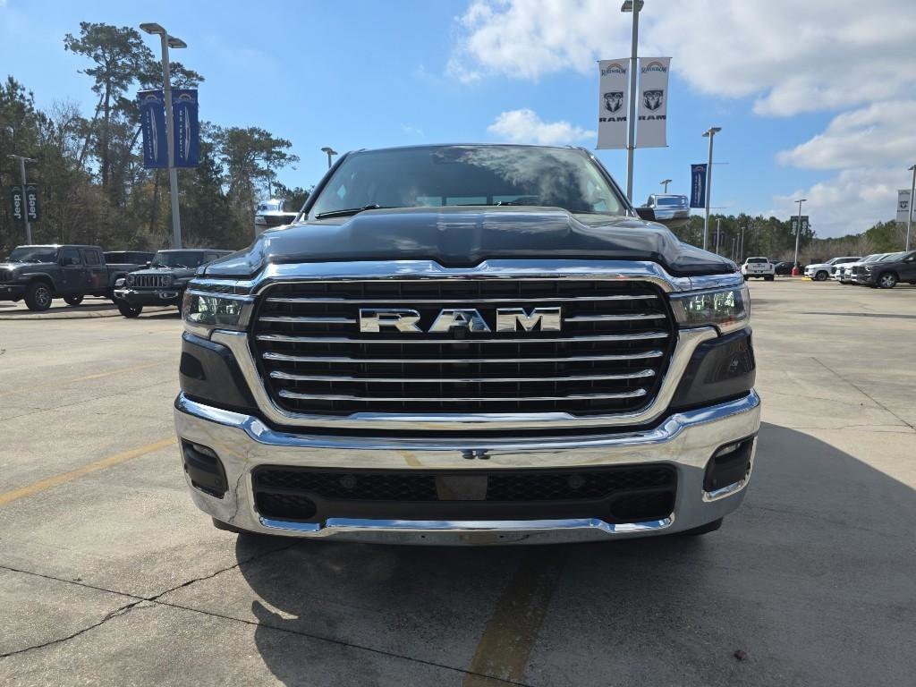 New 2026 Ram 1500 LARAMIE CREW CAB 4X2 5'7 BOX Pickup