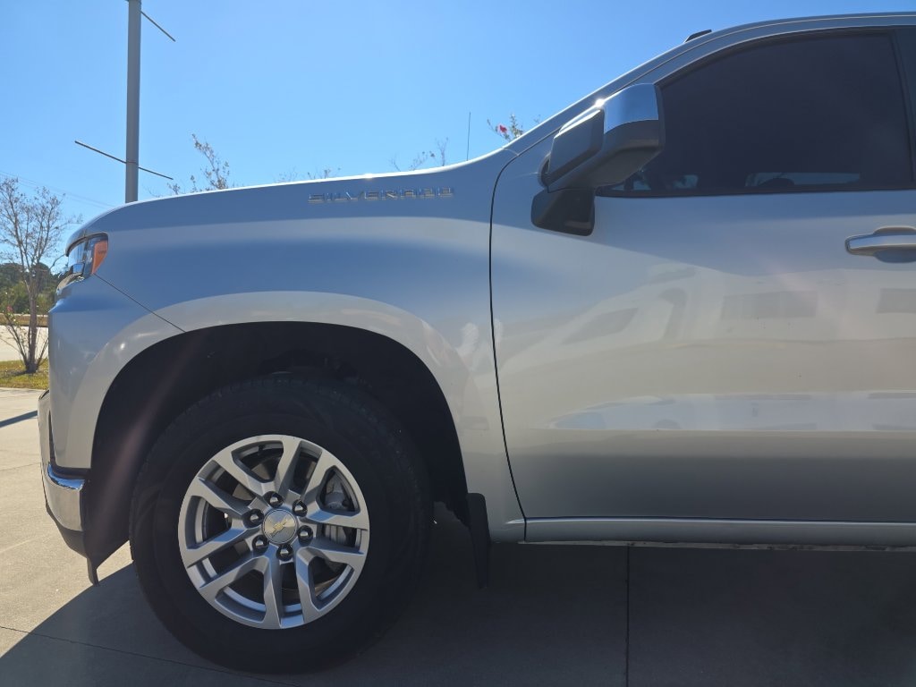 Used 2021 Chevrolet Silverado 1500 LT w/1LT Truck Crew Cab