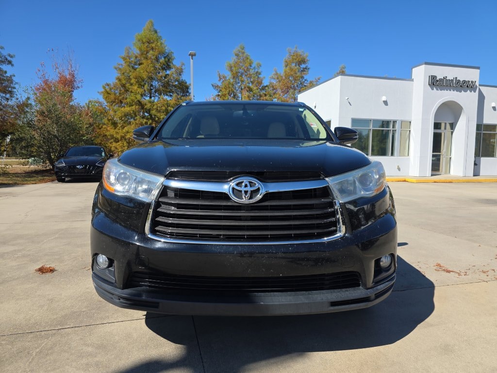 Used 2014 Toyota Highlander XLE V6 SUV
