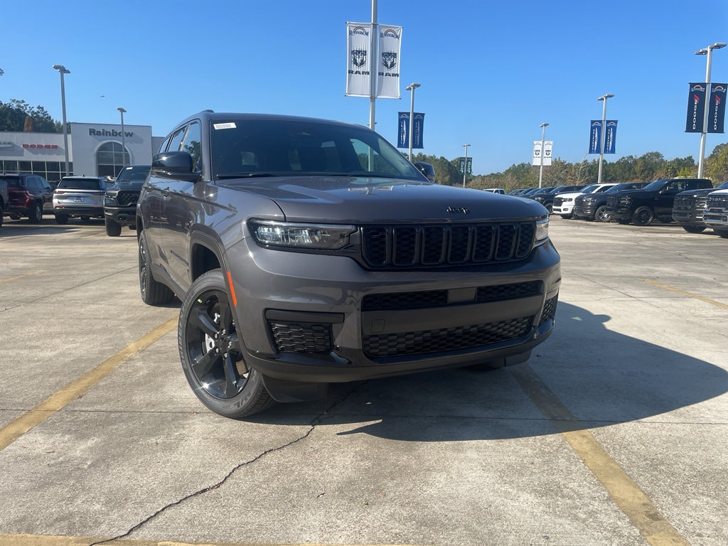 New 2025 Jeep Grand Cherokee L ALTITUDE X 4X2 Sport Utility