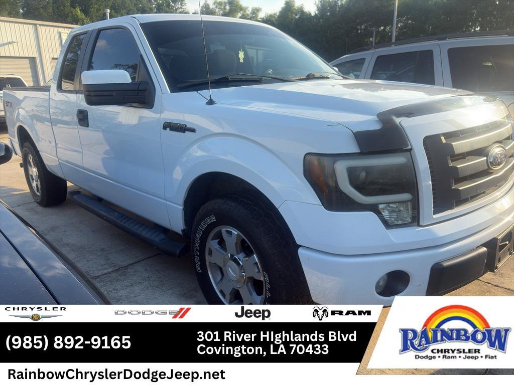 2010 Ford F-150 XL 4x4 SuperCrew 145-in's photo