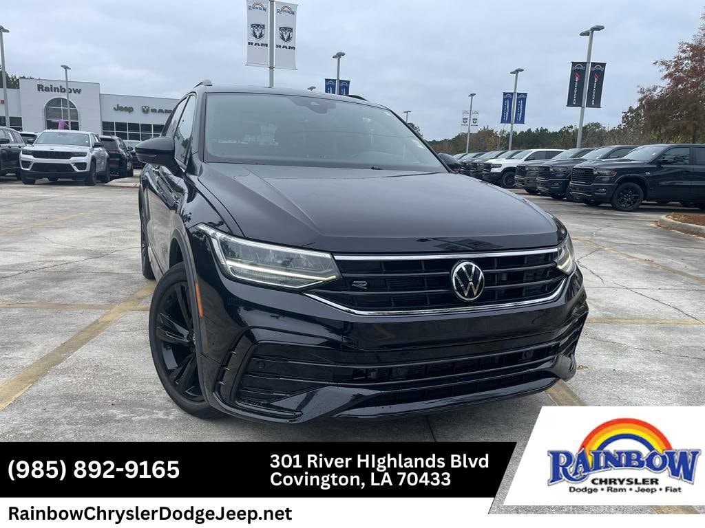 2023 Volkswagen Tiguan SE R-LINE BLACK